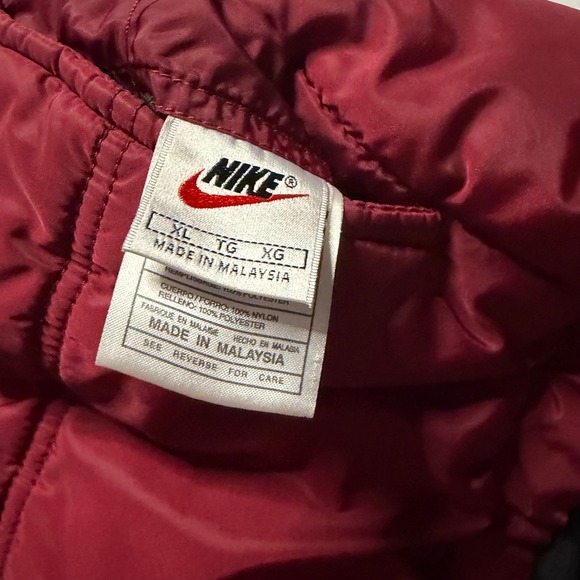 Nike Reversible Jacket Swoosh VTG Y2K Mens XL Red Black Puffer Coat Oversize - Picture 5 of 10